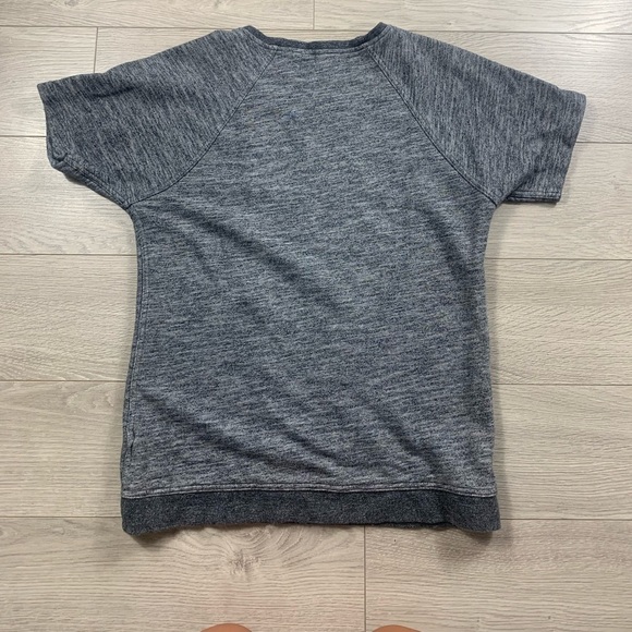 Everlane Grey Short Sleeve Crewneck Sweater - Picture 4 of 8